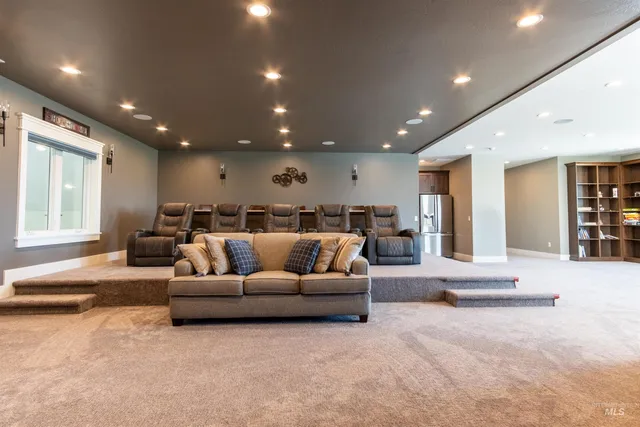 $1,670,000 | 204 South 82nd Street East, Burley, ID 83318