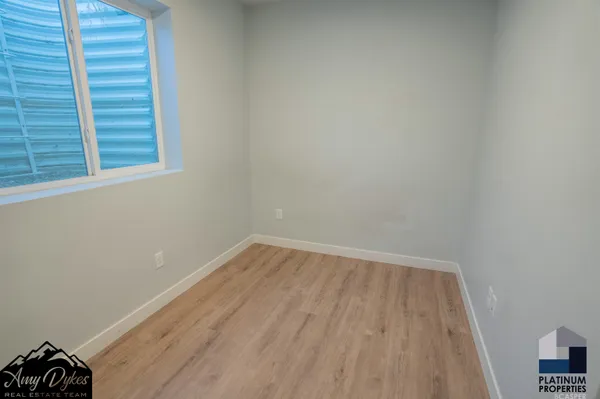 $299,900 | 670 Badger Lane, Mills, WY 82644