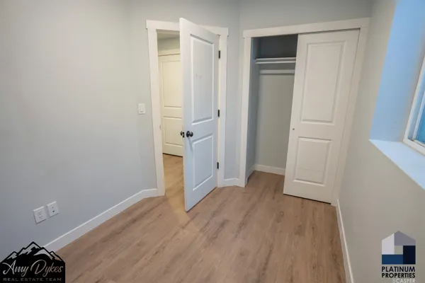 $299,900 | 670 Badger Lane, Mills, WY 82644