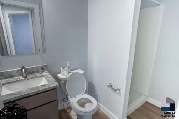 $299,900 | 670 Badger Lane, Mills, WY 82644