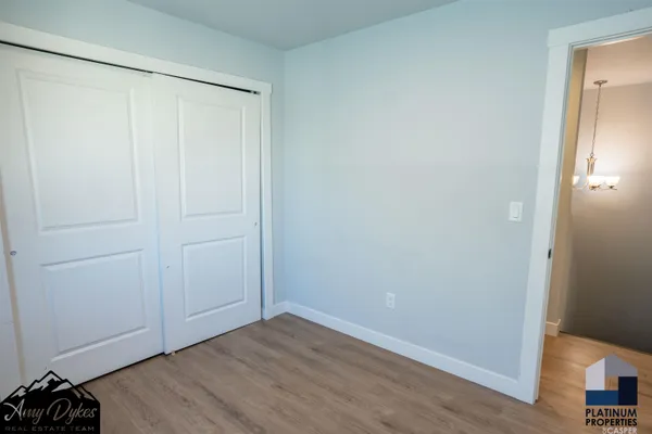 $299,900 | 670 Badger Lane, Mills, WY 82644