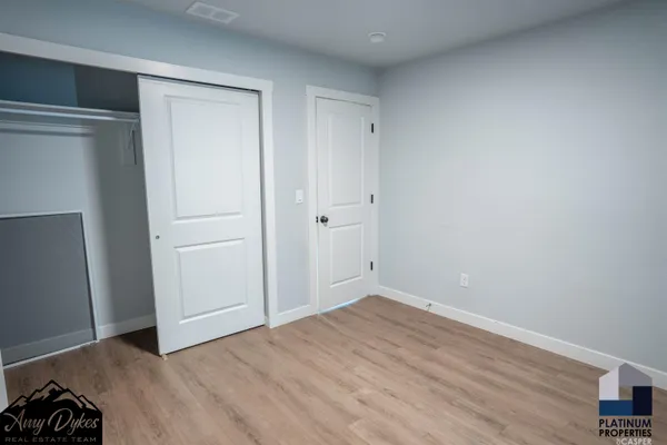 $299,900 | 670 Badger Lane, Mills, WY 82644