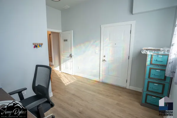 $299,900 | 670 Badger Lane, Mills, WY 82644