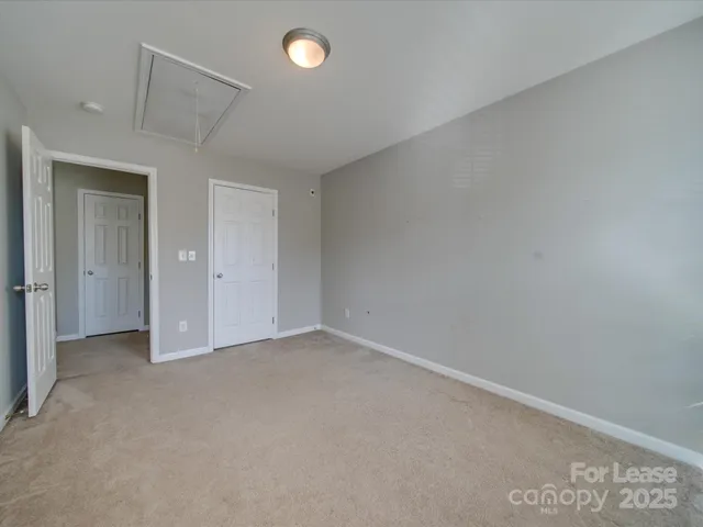 an empty room with an entryway