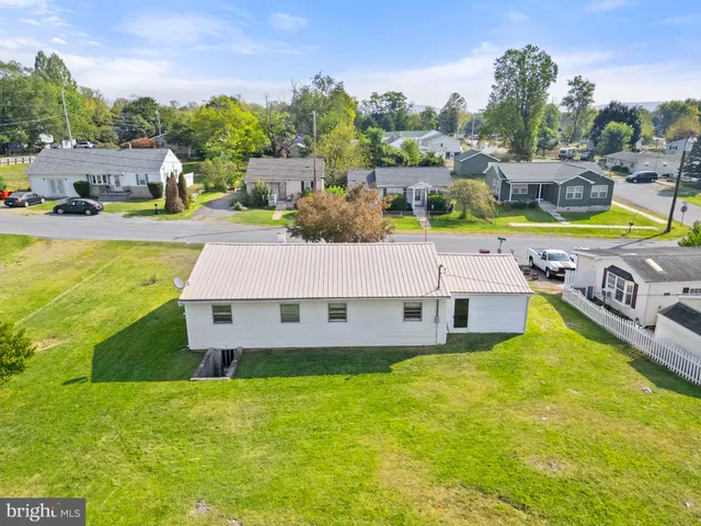 $240,000 | 605 North Marshall Street, Ranson, WV 25438