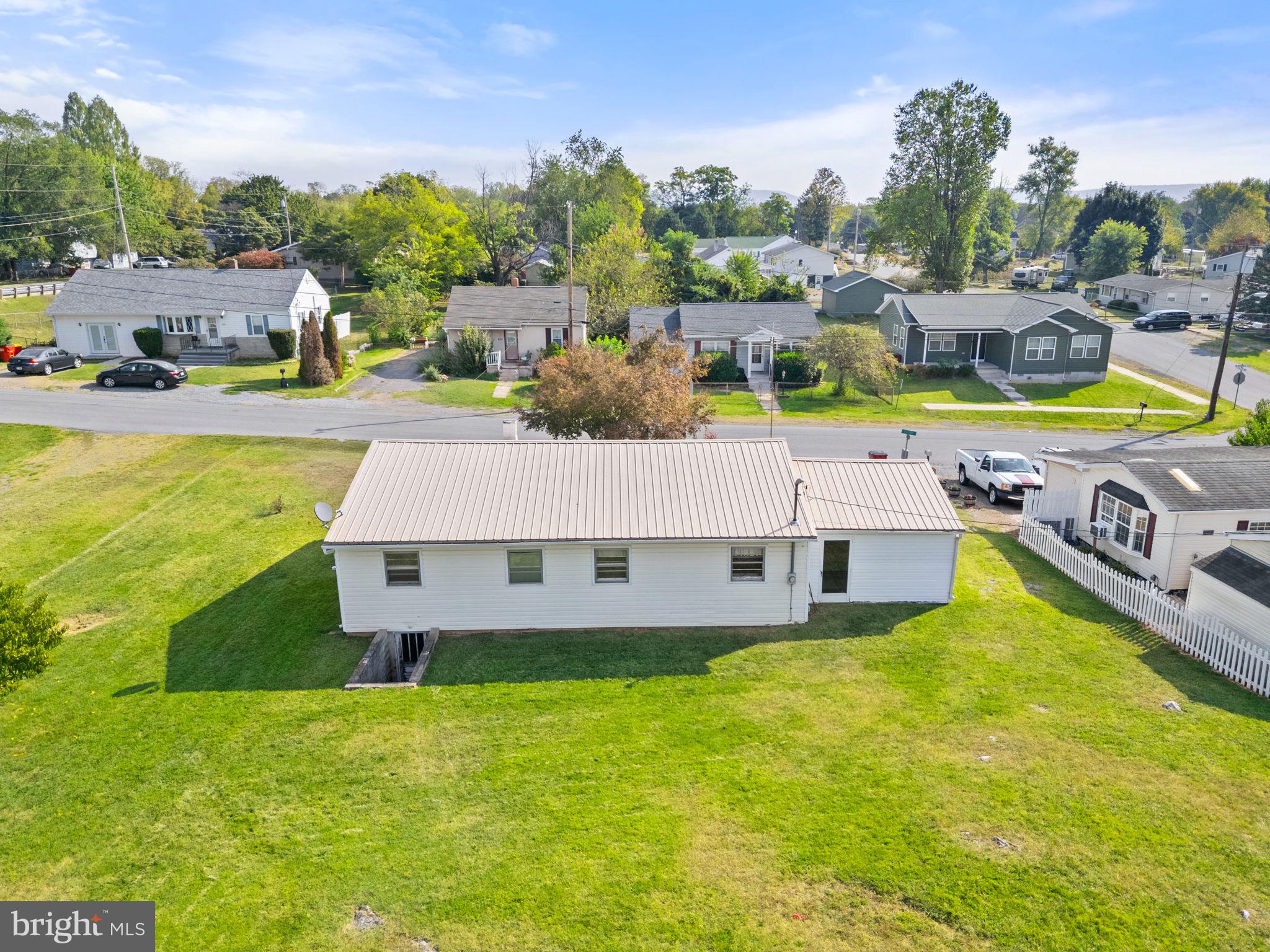 605 North Marshall Street Ranson, WV 25438 - Photo 34 of 48