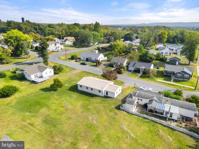 $240,000 | 605 North Marshall Street, Ranson, WV 25438