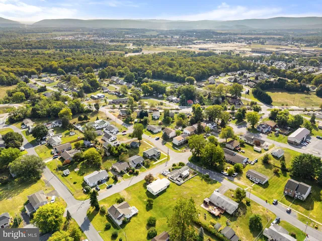 $240,000 | 605 North Marshall Street, Ranson, WV 25438