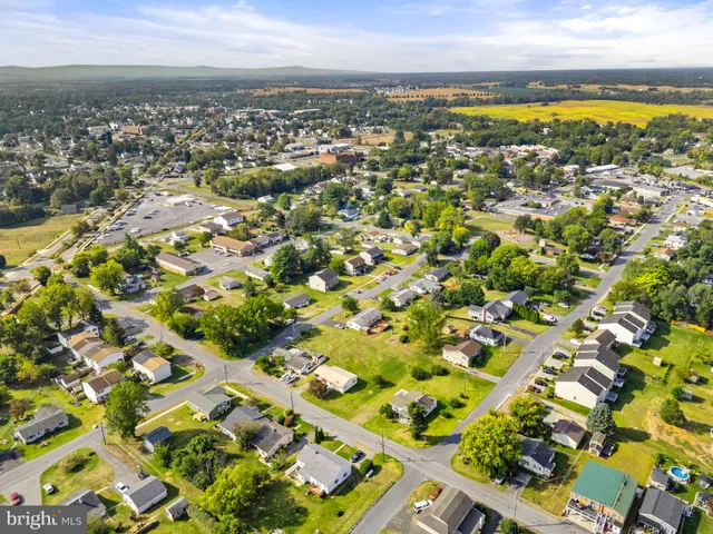 $240,000 | 605 North Marshall Street, Ranson, WV 25438