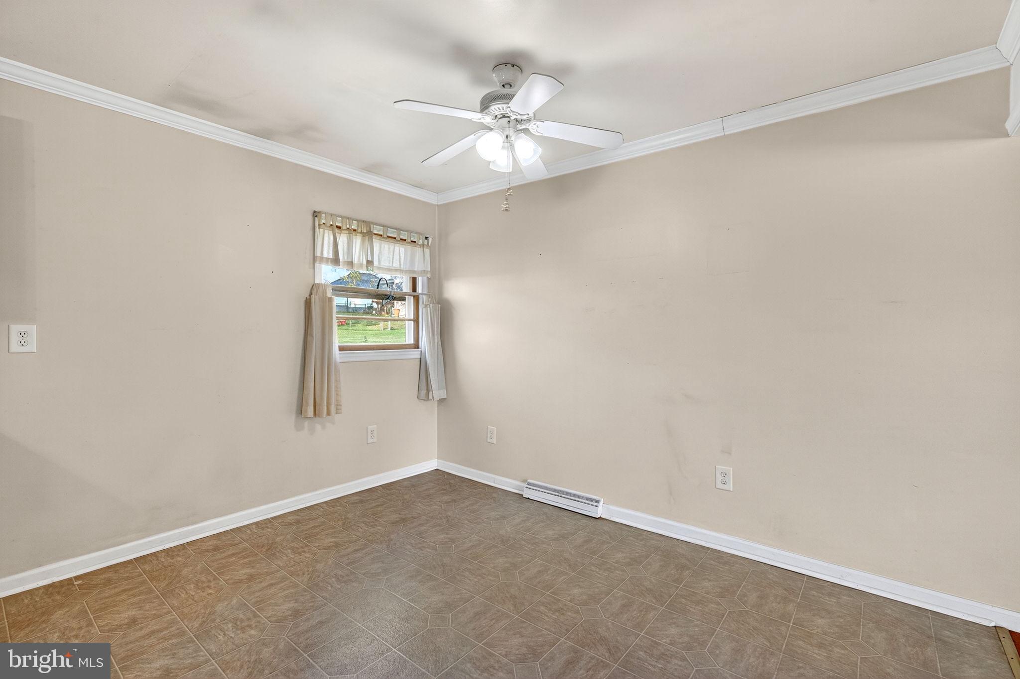 605 North Marshall Street Ranson, WV 25438 - Photo 6 of 48