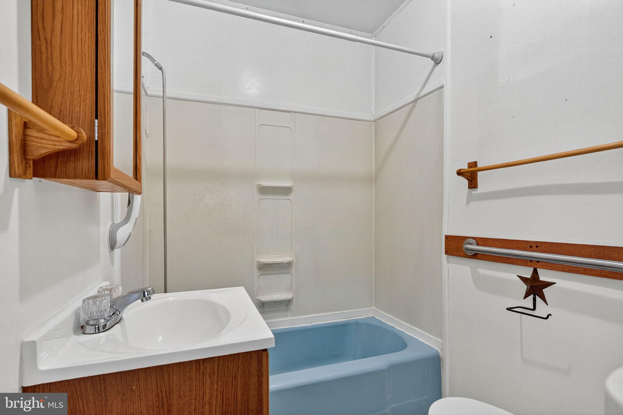 605 North Marshall Street Ranson, WV 25438 - Photo 9 of 48