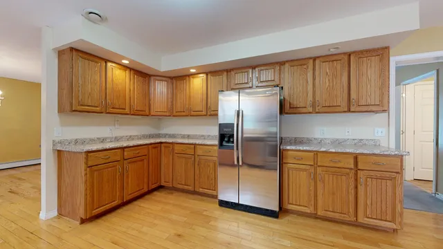 $425,000 | 233 Middle Street, Farmington, ME 04938