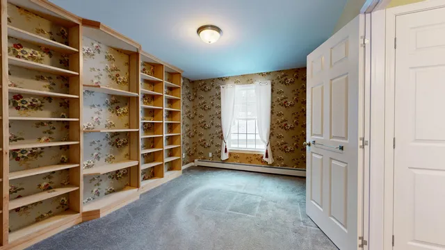 $425,000 | 233 Middle Street, Farmington, ME 04938