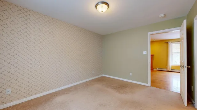 $425,000 | 233 Middle Street, Farmington, ME 04938