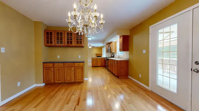 $425,000 | 233 Middle Street, Farmington, ME 04938