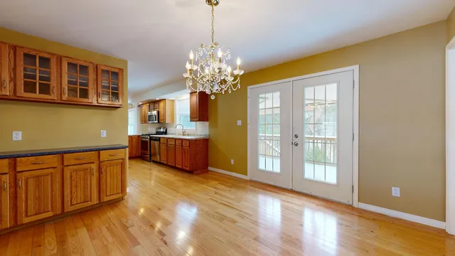 $425,000 | 233 Middle Street, Farmington, ME 04938