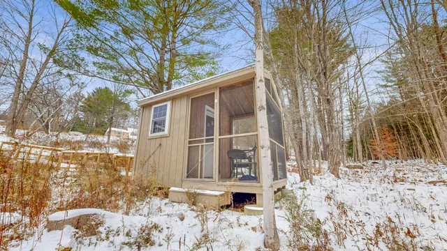 $425,000 | 233 Middle Street, Farmington, ME 04938