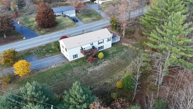 $425,000 | 233 Middle Street, Farmington, ME 04938