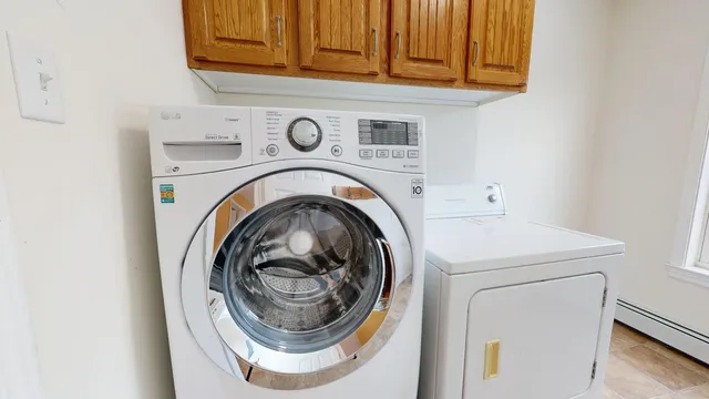 $425,000 | 233 Middle Street, Farmington, ME 04938