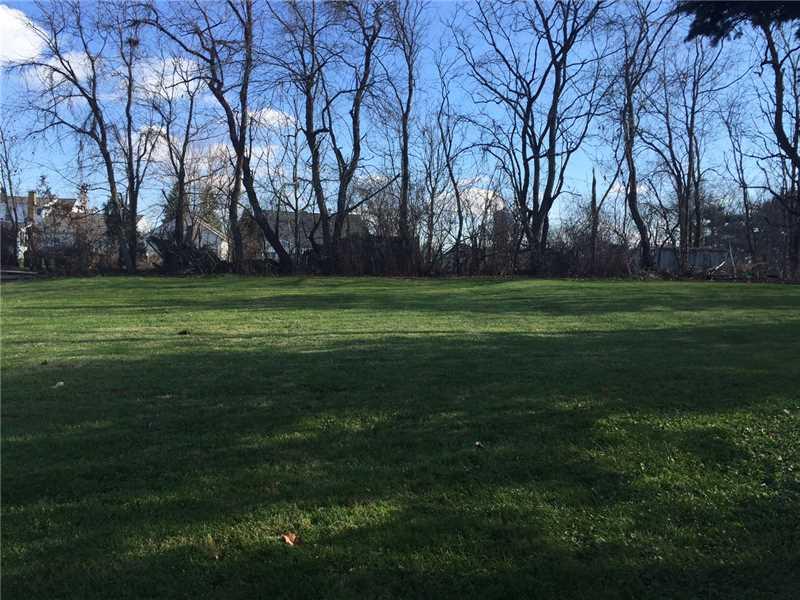 1257 Eckert Road Monaca, PA 15061 - Photo 14 of 14 Yard/Garden.