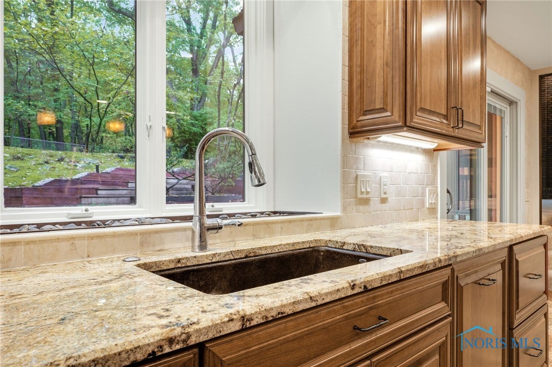 5553 Sturbridge Road Toledo, OH 43623 - Photo 11 of 50 Gallery Image 11