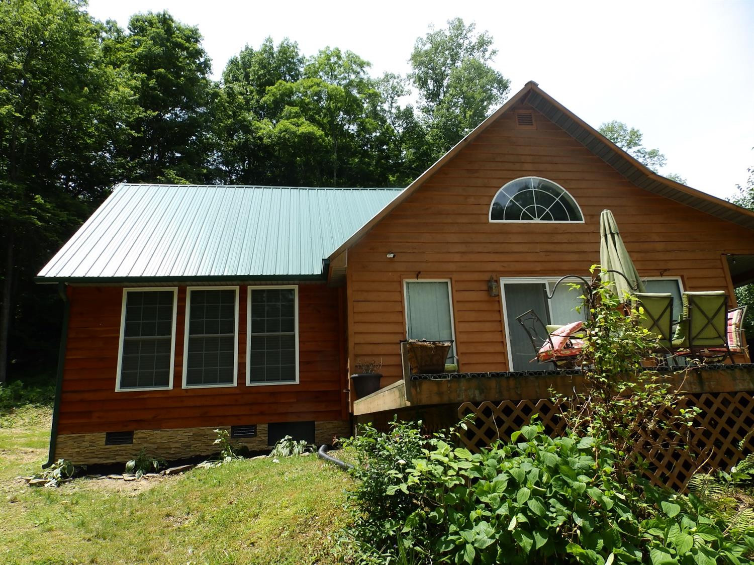 77 Slab Camp Road Frenchburg, KY 40322 - Photo 4 of 58 Photo 4