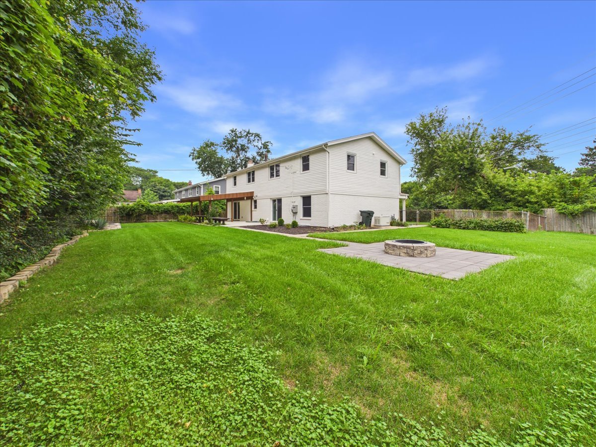 1504 Pfingsten Road Glenview, IL 60025 - Photo 50 of 52 Gallery Image 50