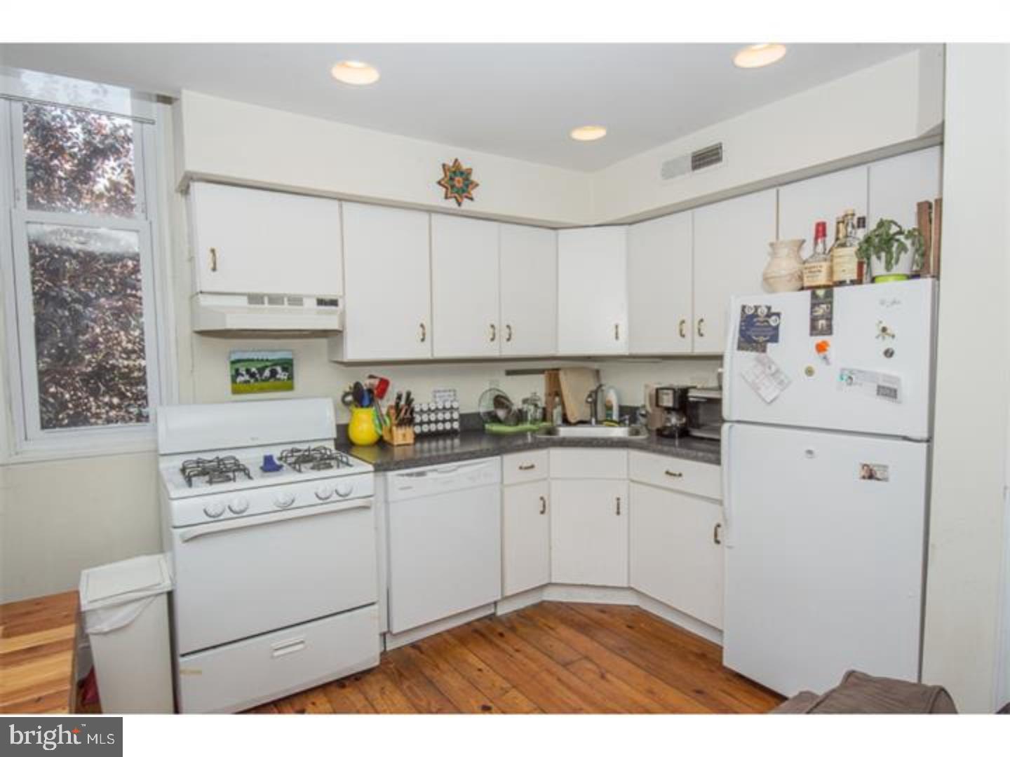 800 South 9th Street, Unit 2F Philadelphia, PA 19147 - Photo 6 of 9