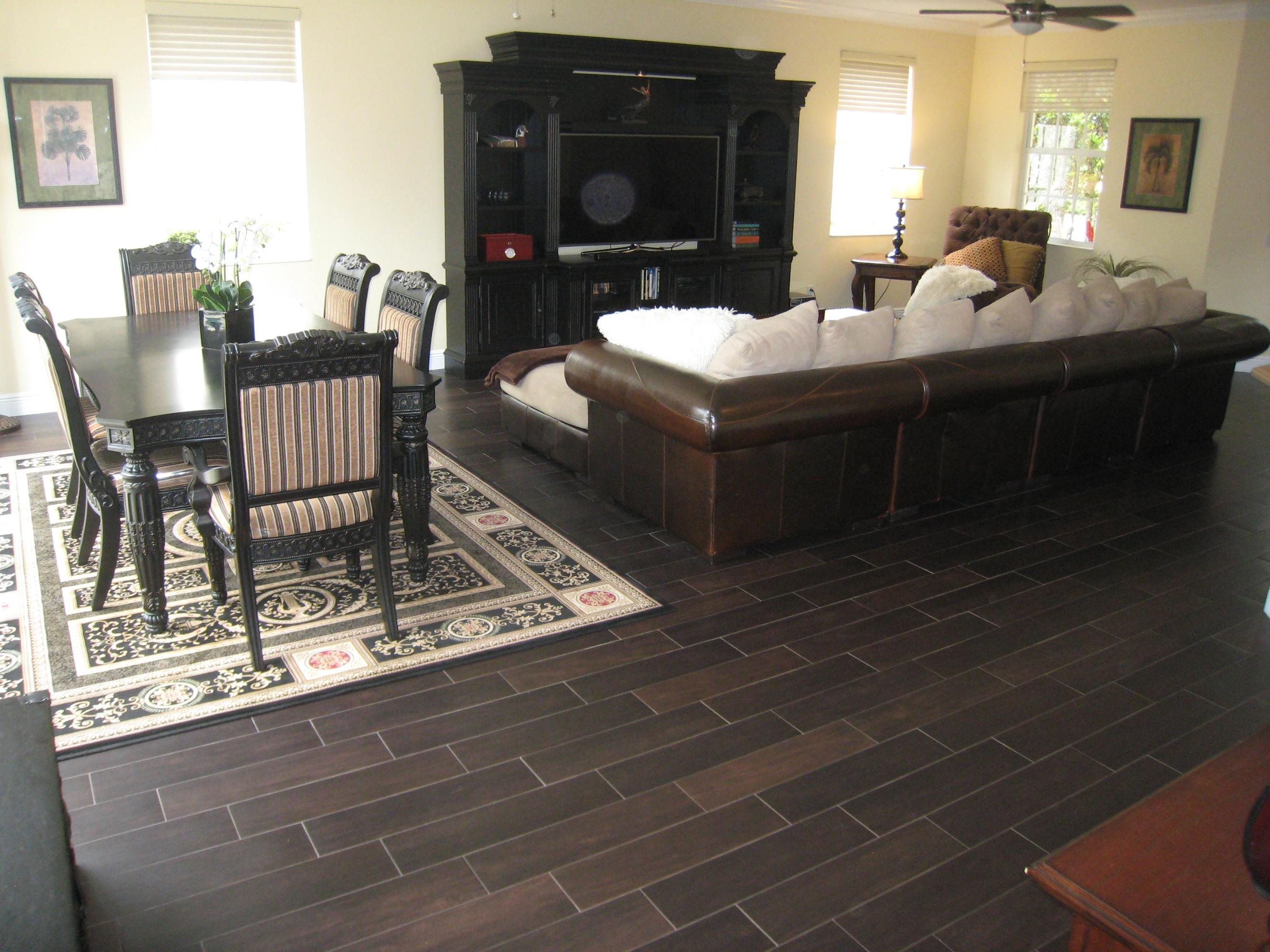 168 Promenade Way Jupiter, FL 33458 - Photo 3 of 21 Living Area