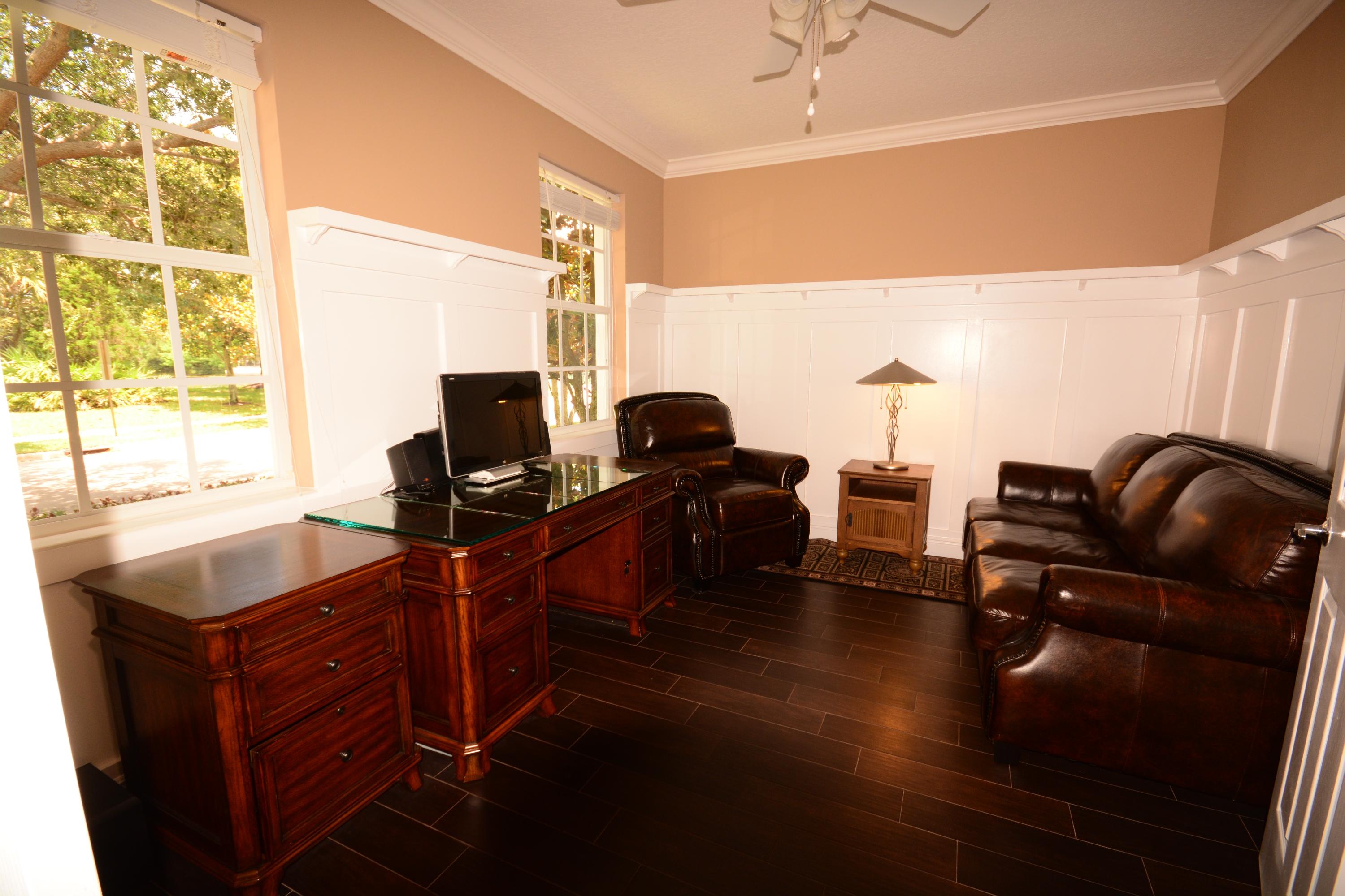 168 Promenade Way Jupiter, FL 33458 - Photo 7 of 21 Den/Office