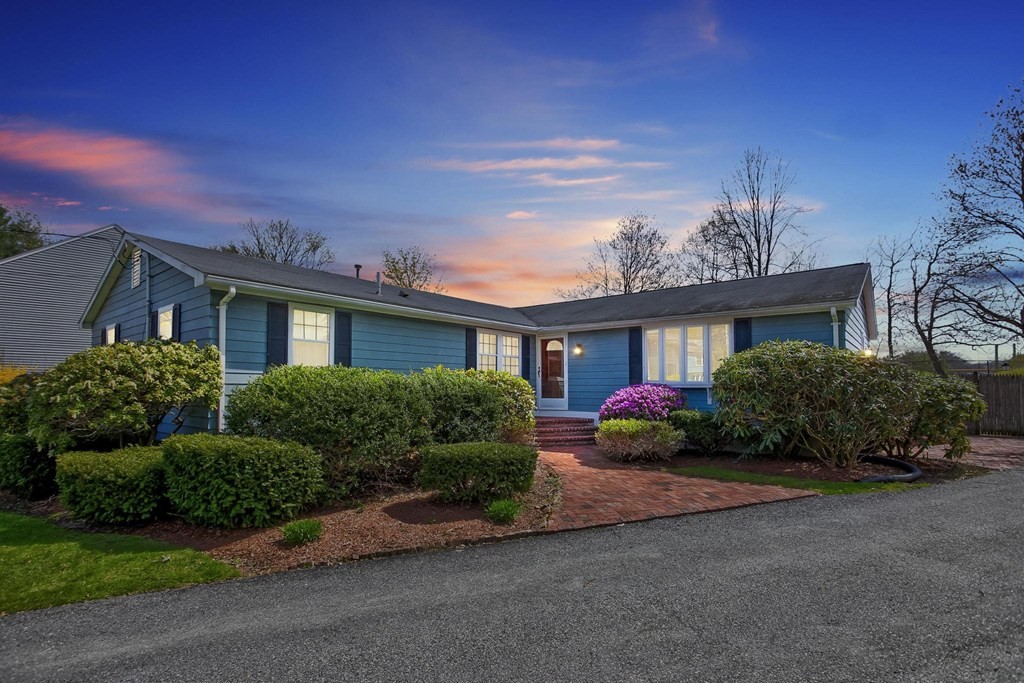 9 Reed Street Arlington, MA 02474 - Photo 1 of 34 Gallery Image 1