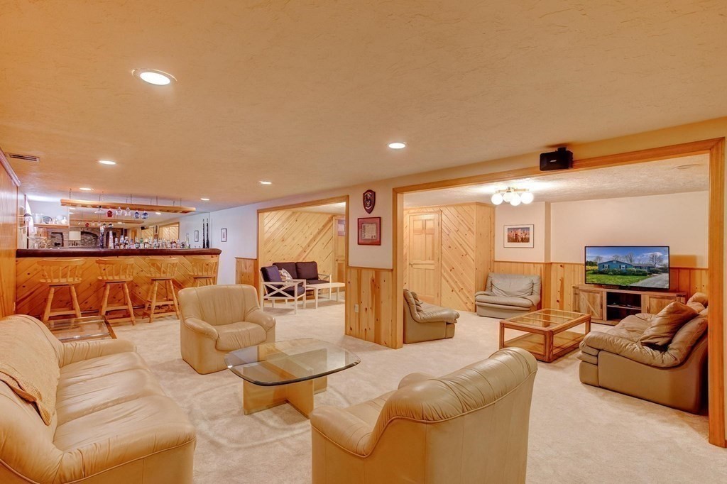 9 Reed Street Arlington, MA 02474 - Photo 24 of 34 Gallery Image 24