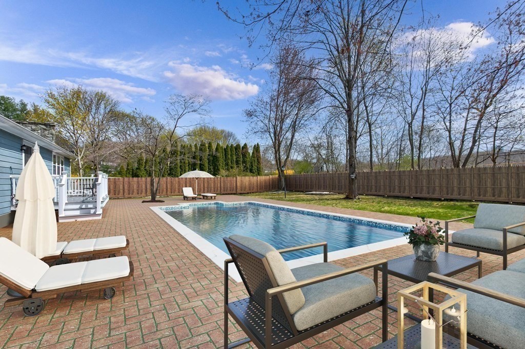 9 Reed Street Arlington, MA 02474 - Photo 29 of 34 Gallery Image 29