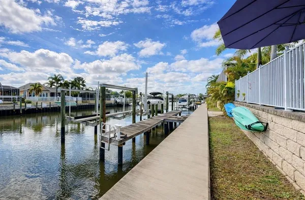 $1,125,000 | 5715 Sea Trout Place, Apollo Beach, FL 33572