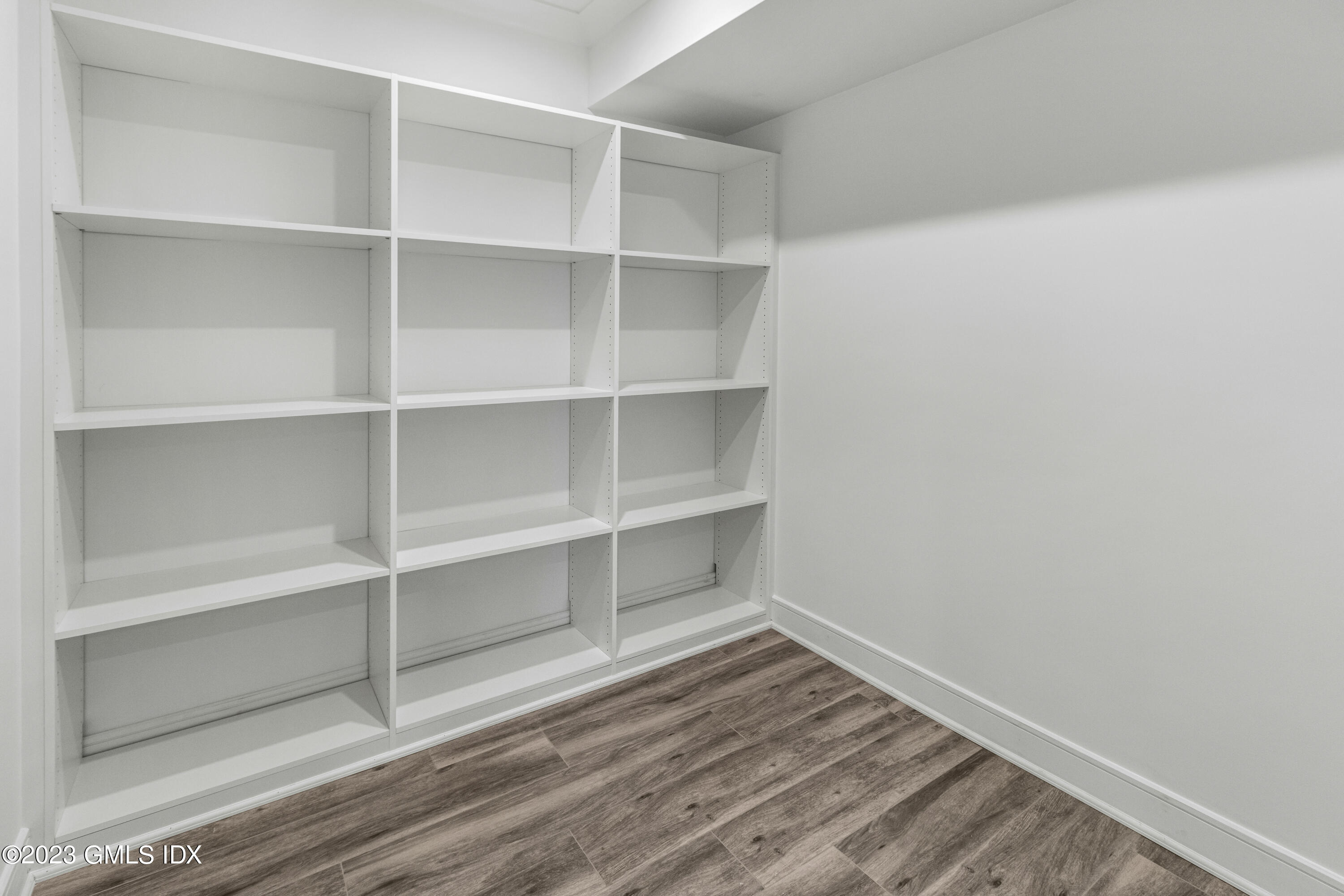 10 Sunshine Avenue Riverside, CT 06878 - Photo 22 of 27 a view of a room with empty racks