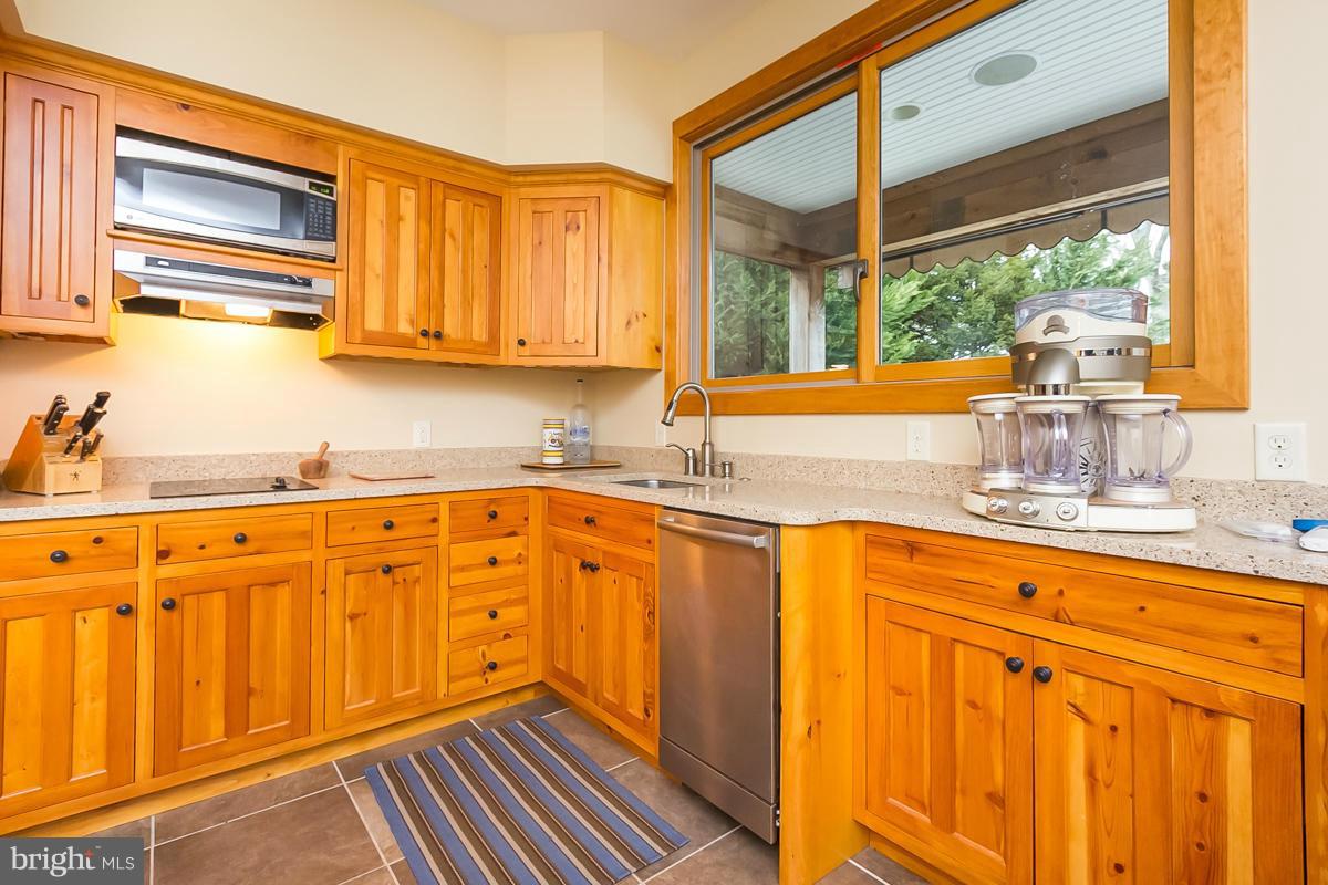 416 Pear Tree Point Road Chestertown, MD 21620 - Photo 28 of 30 Pool House Kitchen