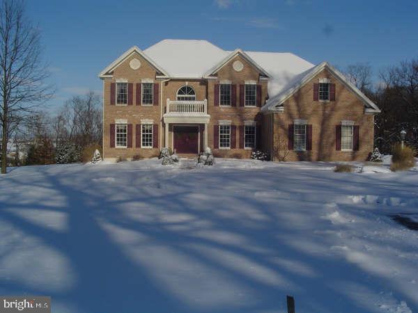 1149 Nissley Road Lancaster, PA 17601 - Photo 2 of 20 Gallery Image 2