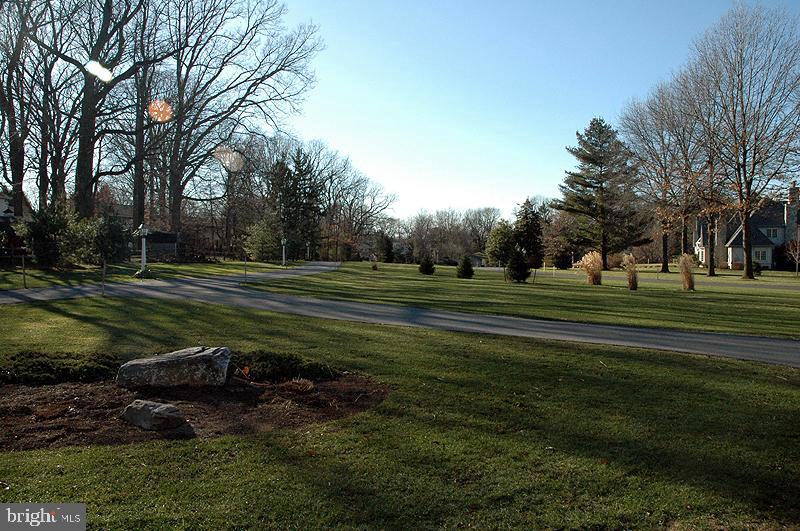 1149 Nissley Road Lancaster, PA 17601 - Photo 3 of 20 Gallery Image 3