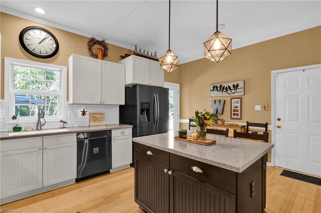 160 Ridge Top Lane Stoneville, NC 27048 - Photo 11 of 49 Gallery Image 11