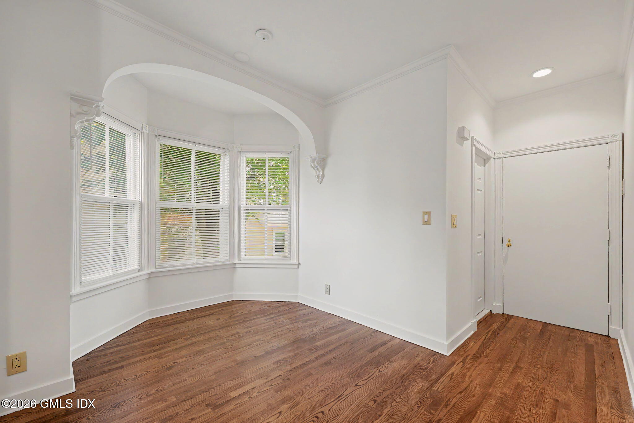 124 Mason Street, Unit 1 Greenwich, CT 06830 - Photo 9 of 24 7-web-or-mls-124-mason-st-unit-1