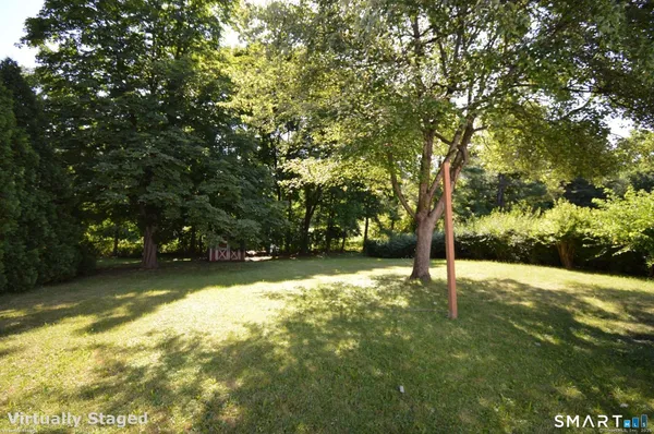 $3,600 | 18 Overbrook Road, West Hartford, CT 06107