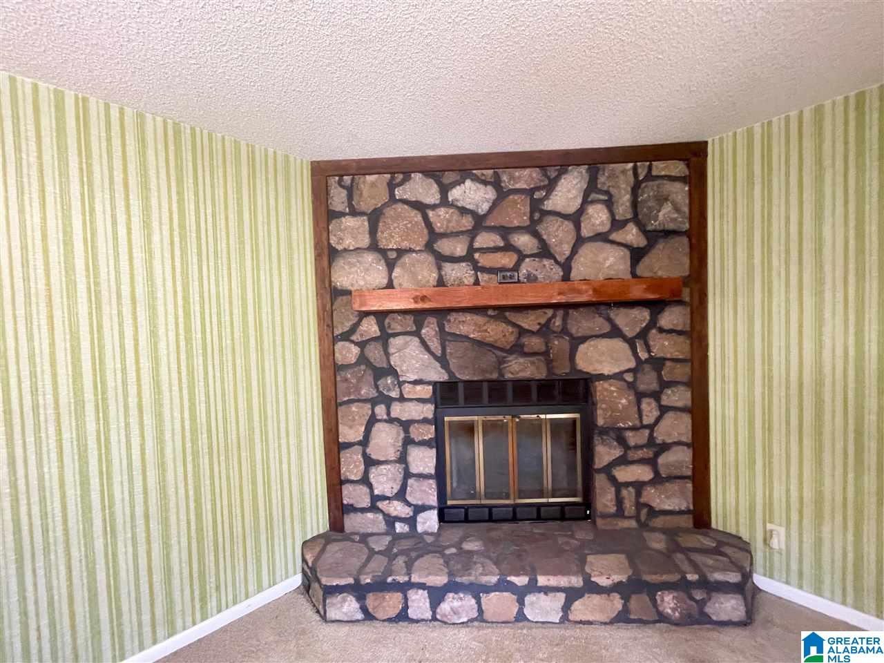 1301 Glendale Road Anniston, AL 36207 - Photo 7 of 32