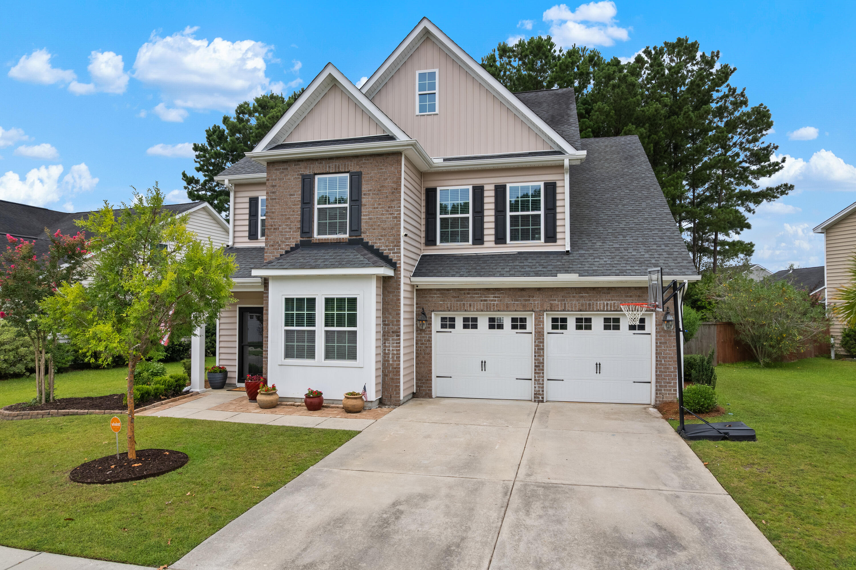 252 Overcup Loop Summerville, SC 29486 - Photo 2 of 84 4-print-DJI_0023