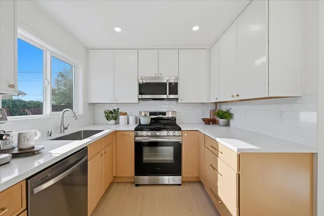 $1,090,000 | 6328 Zulmida Avenue, Newark, CA 94560