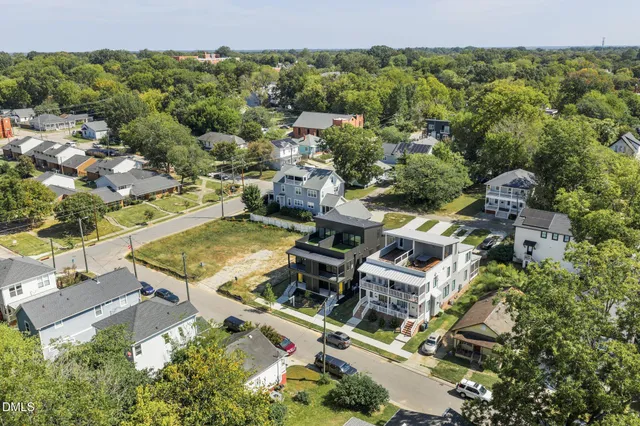 $634,900 | 409 Alston Street, Unit 101, Raleigh, NC 27601