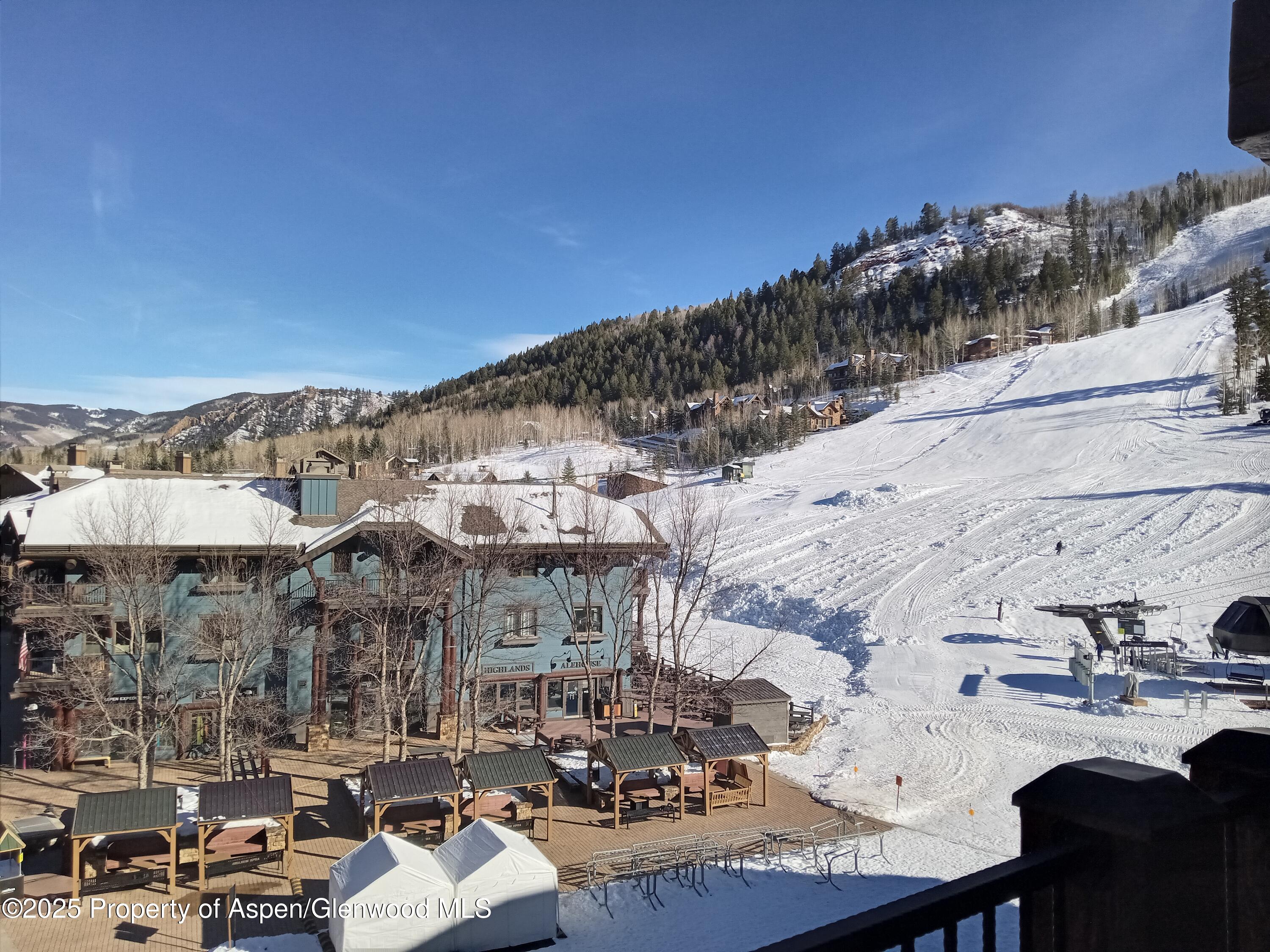 75 Prospector Road, Unit 8409 SUMMER INTEREST 10 Aspen, CO 81611 - Photo 15 of 17 20251212_134820
