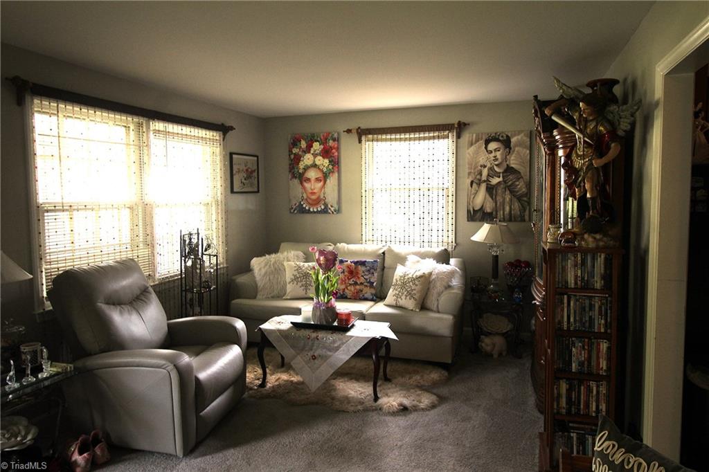 307 Guerrant Street Greensboro, NC 27401 - Photo 2 of 10