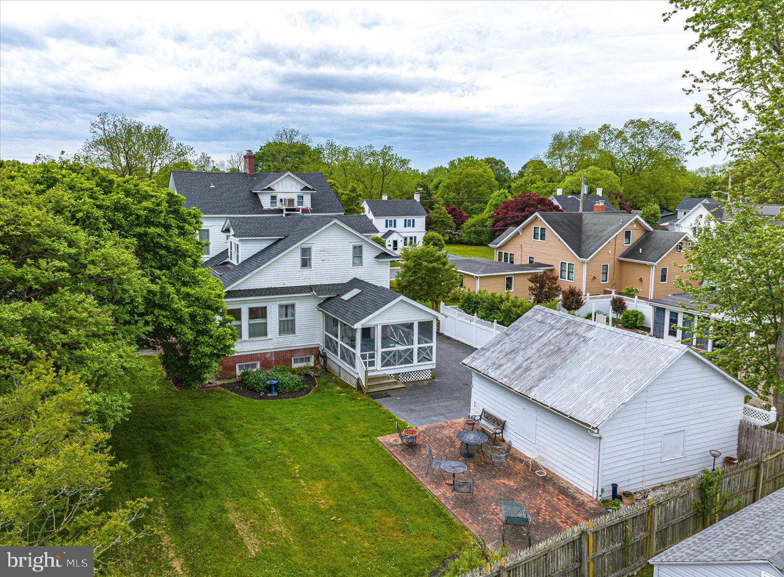 4 Washington Street Berlin, MD 21811 - Photo 124 of 125 an aerial view of residential houses with yard and trees