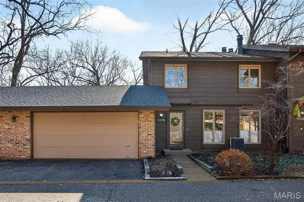 $285,000 | 1514 Birnamwood Trail Drive, Ballwin, MO 63021