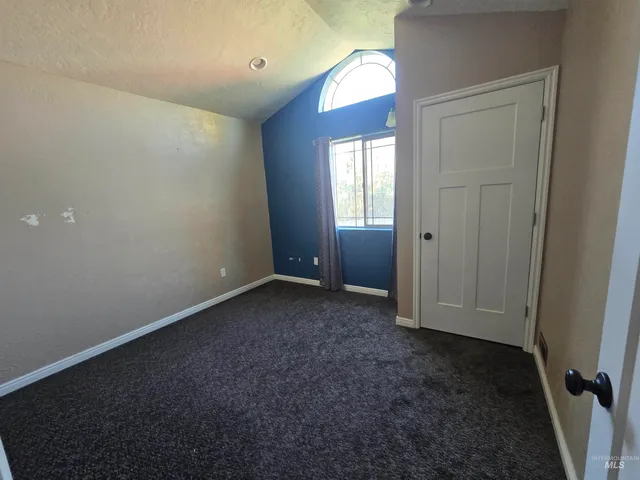 $359,900 | 181 Villa Drive, Heyburn, ID 83336